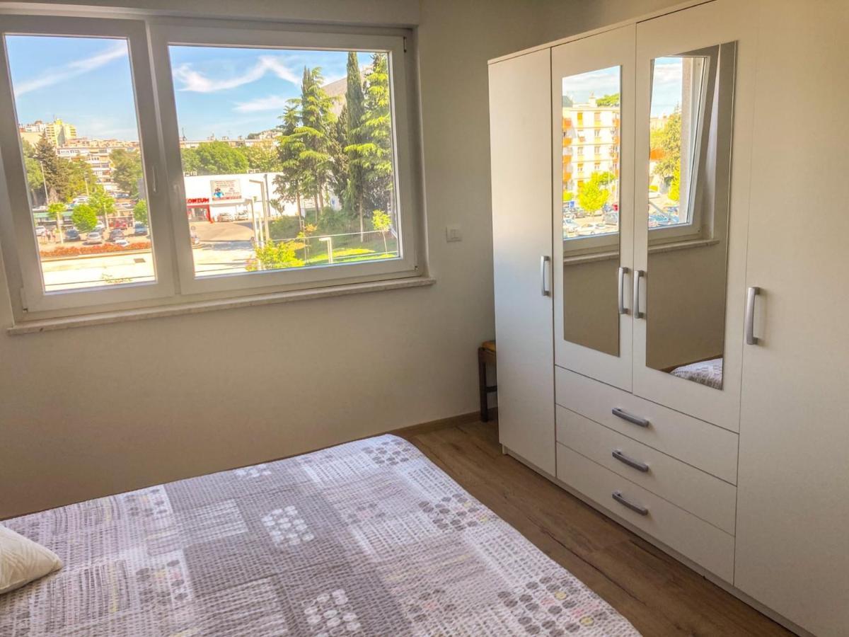 Apartment Mare Pula Luaran gambar